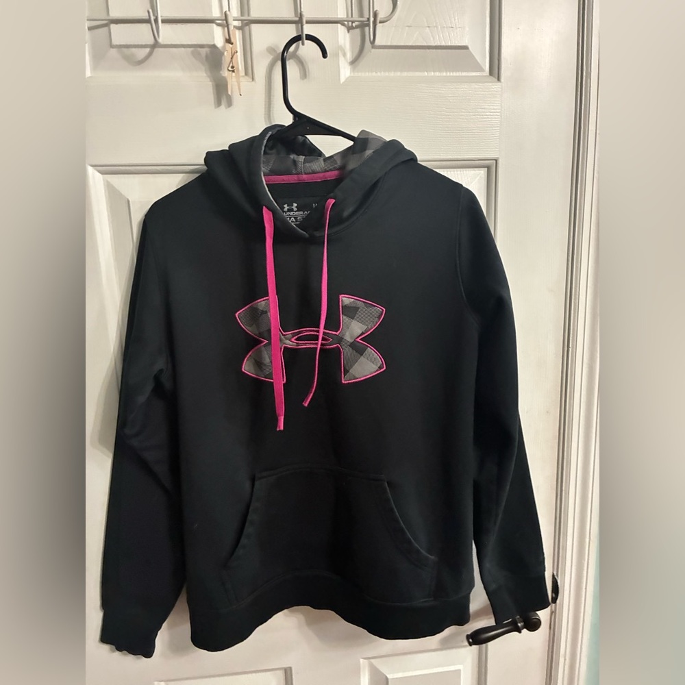 Under Armour Black Pullover Hoodie with Silver Logo